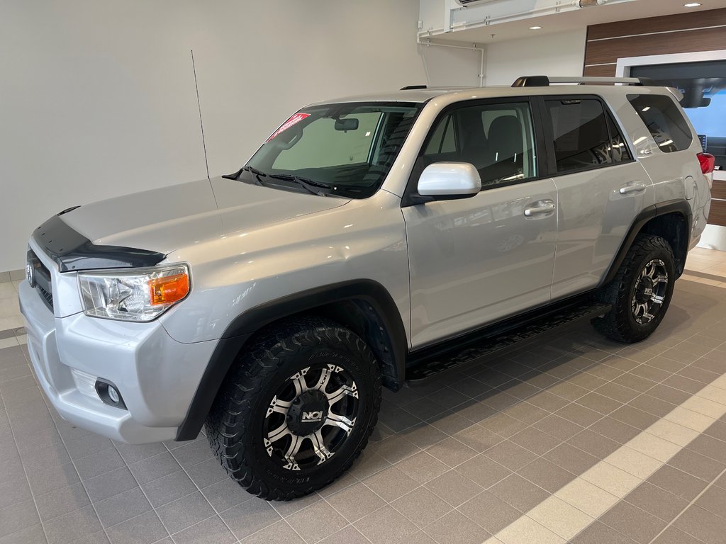 Toyota 4Runner SR5 2013 à Amos, Québec - 3 - w1024h768px