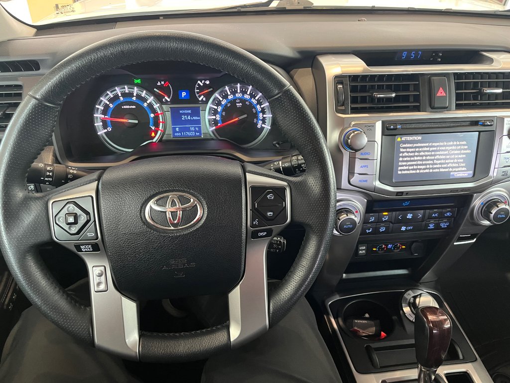 2017 Toyota 4Runner SR5 limited in Amos, Quebec - 17 - w1024h768px