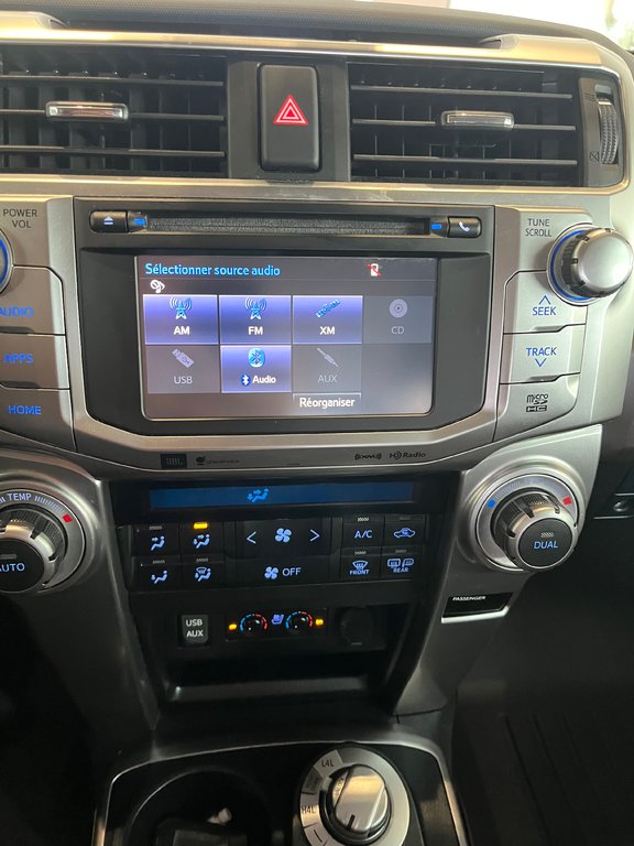 2017 Toyota 4Runner SR5 limited in Amos, Quebec - 18 - w1024h768px