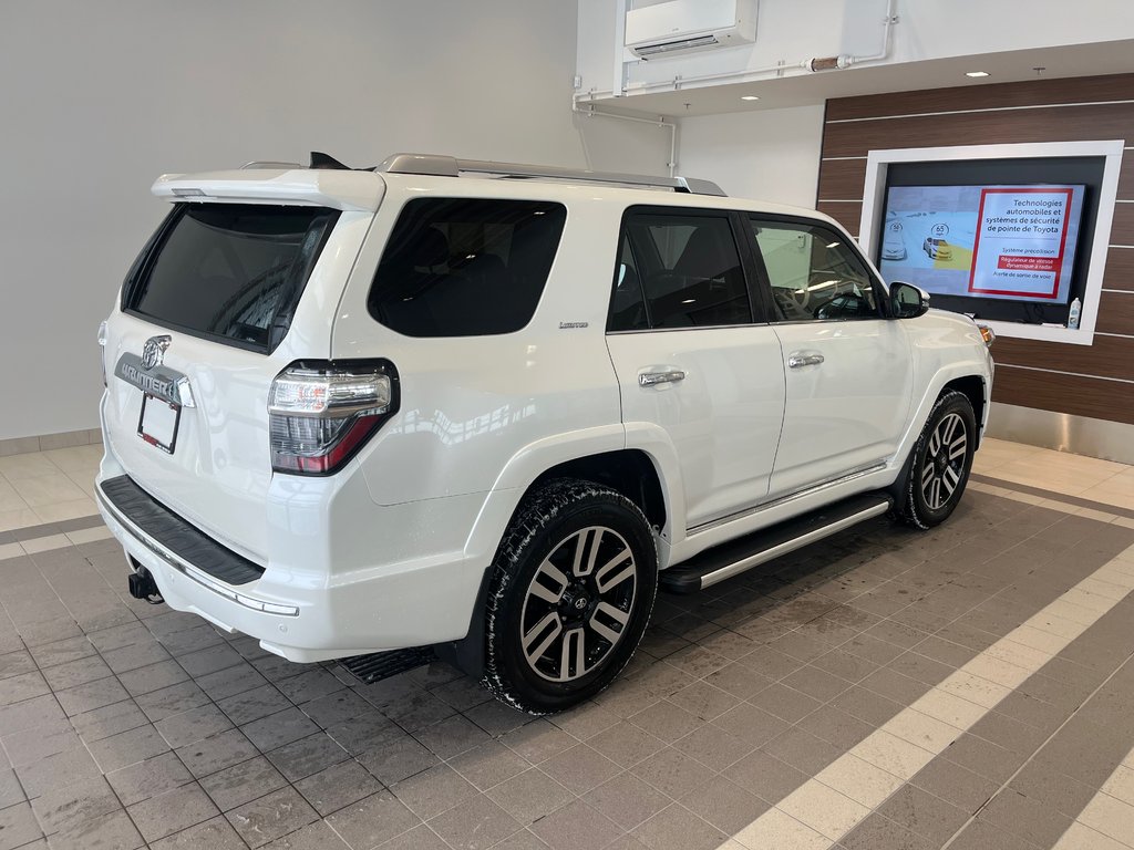 Toyota 4Runner SR5 limited 2017 à Amos, Québec - 5 - w1024h768px