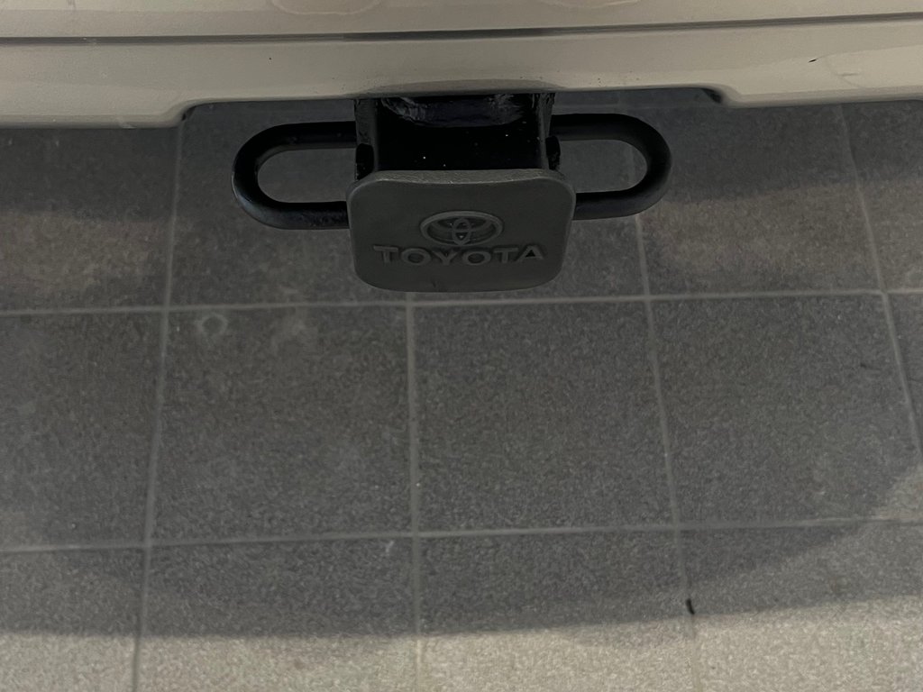 2019 Toyota 4Runner trd off road in Amos, Quebec - 6 - w1024h768px