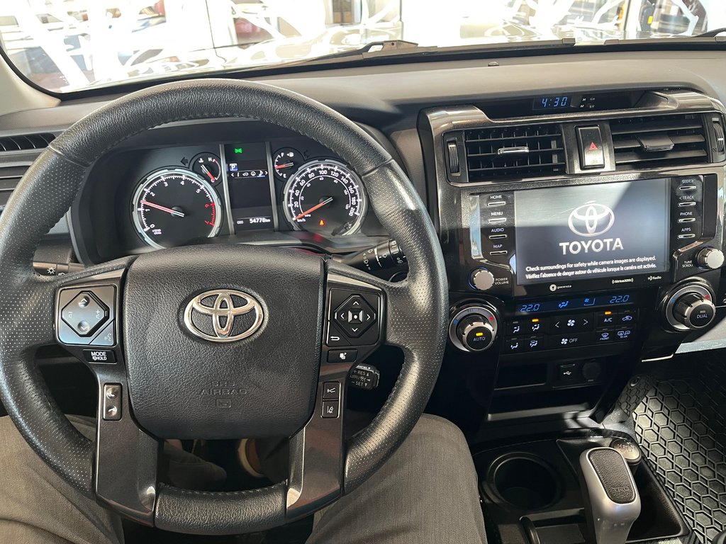 Toyota 4Runner TRD OFF ROAD 2022 à Amos, Québec - 17 - w1024h768px