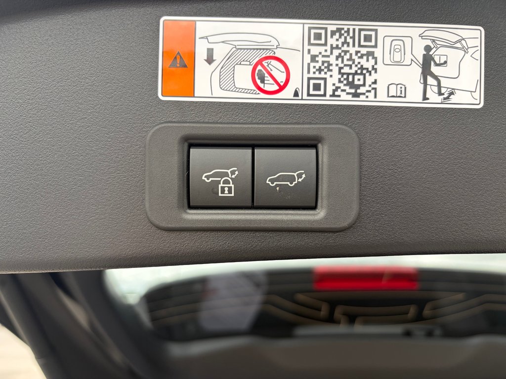 2026 Toyota BZ Woodland bZ Woodland in Amos, Quebec - 17 - w1024h768px