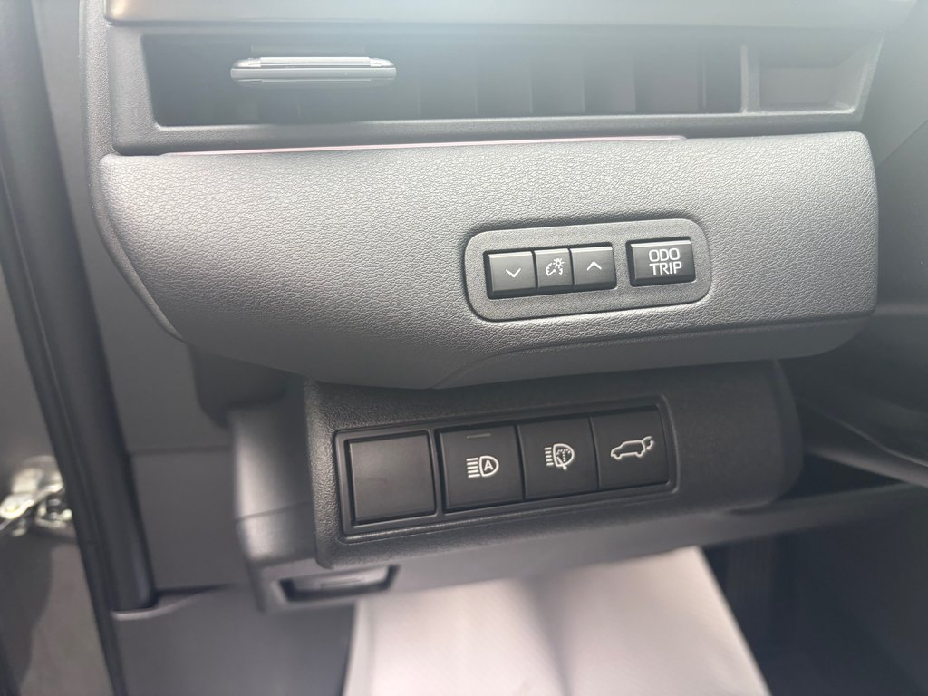 2026 Toyota BZ XLE AWD in Amos, Quebec - 16 - w1024h768px