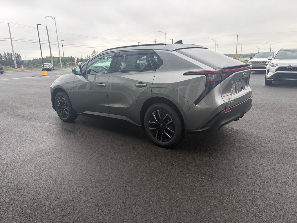 2026 Toyota BZ XLE AWD in Amos, Quebec - 3 - w1024h768px