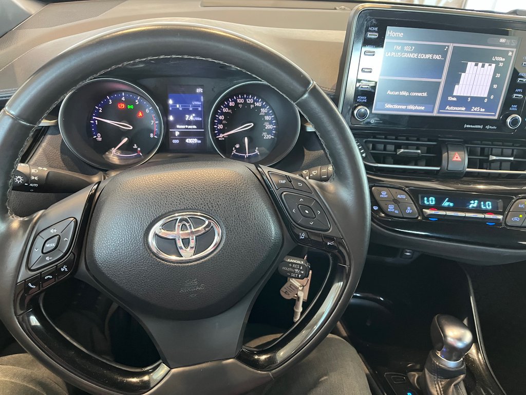 Toyota C-HR LE 2019 à Amos, Québec - 14 - w1024h768px