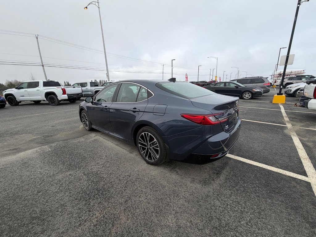 2026 Toyota Camry Hybrid XLE AWD in Amos, Quebec - 2 - w1024h768px