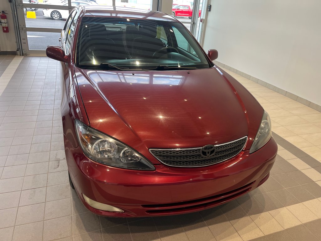 Toyota Camry SE 2004 à Amos, Québec - 2 - w1024h768px