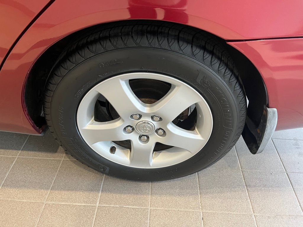 Toyota Camry SE 2004 à Amos, Québec - 9 - w1024h768px