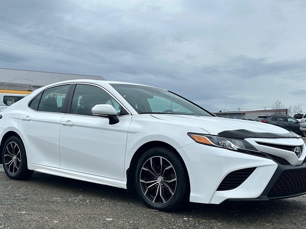 2018  Camry * VERSION SE * in Amos, Quebec - 28 - w1024h768px