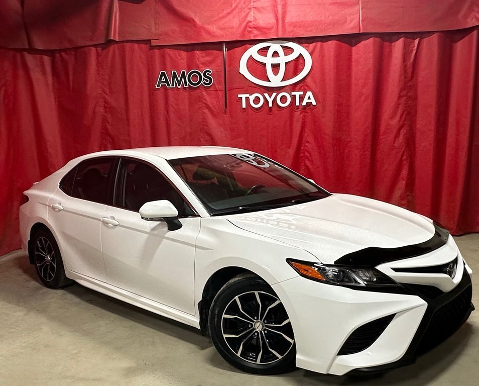 2018  Camry * VERSION SE * in Amos, Quebec - 13 - w1024h768px