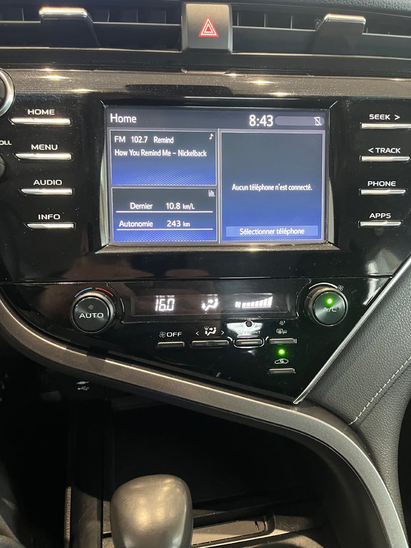 Toyota Camry SE 2018 à Amos, Québec - 17 - w1024h768px