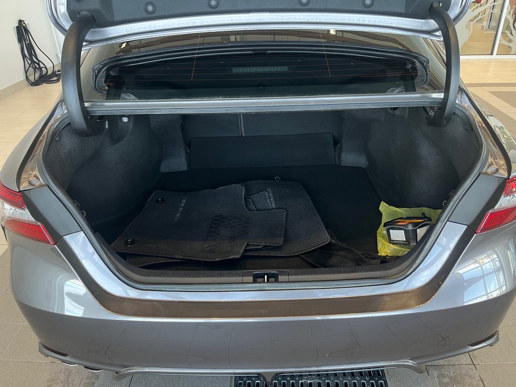 Toyota Camry Hybrid XSE 2021 à Amos, Québec - 9 - w1024h768px