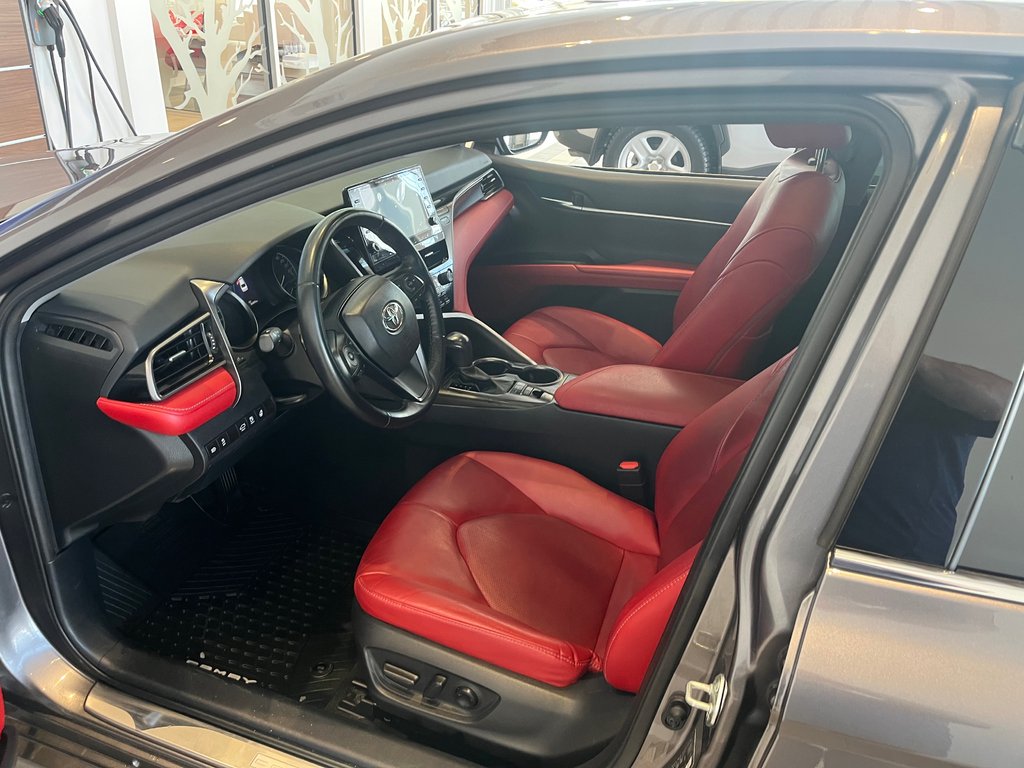 Toyota Camry Hybrid XSE 2021 à Amos, Québec - 11 - w1024h768px
