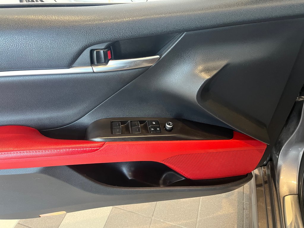 Toyota Camry Hybrid XSE 2021 à Amos, Québec - 13 - w1024h768px