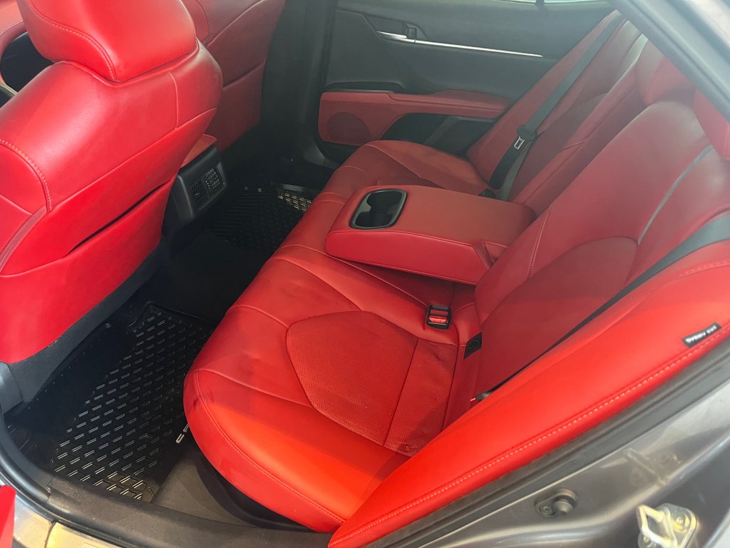 Toyota Camry Hybrid XSE 2021 à Amos, Québec - 10 - w1024h768px