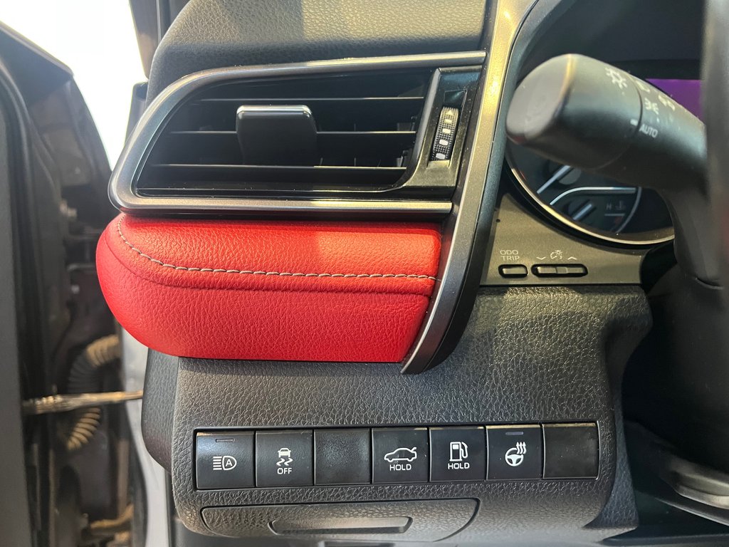 Toyota Camry Hybrid XSE 2021 à Amos, Québec - 14 - w1024h768px