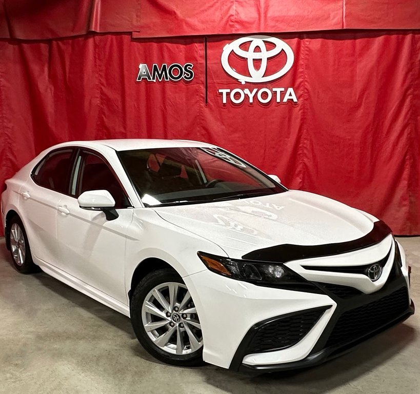 2023  Camry * VERSION SE * AWD * in Amos, Quebec - 5 - w1024h768px