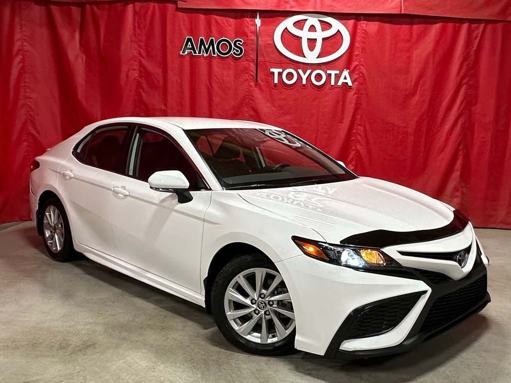 2023  Camry * VERSION SE * AWD * in Amos, Quebec - 1 - w1024h768px