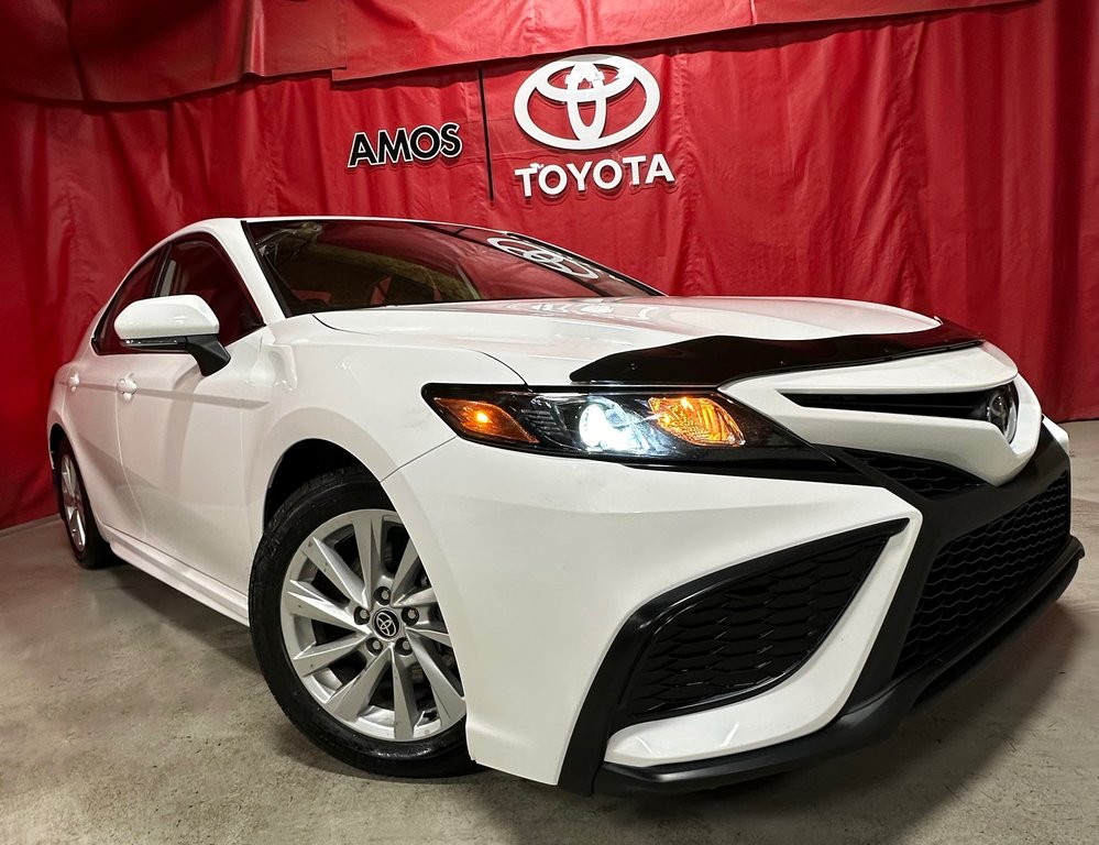 2023  Camry * VERSION SE * AWD * in Amos, Quebec - 10 - w1024h768px