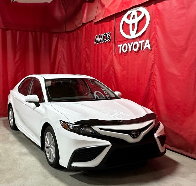 2023  Camry * VERSION SE * AWD * in Amos, Quebec - 15 - w1024h768px