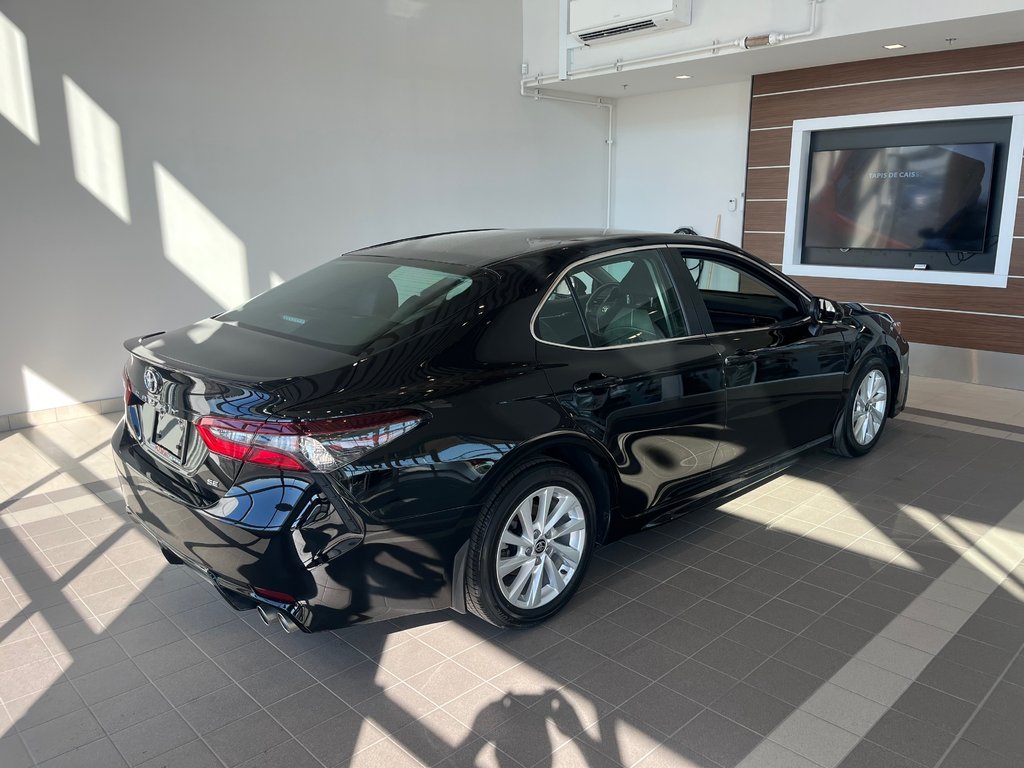 2023 Toyota Camry SE in Amos, Quebec - 6 - w1024h768px
