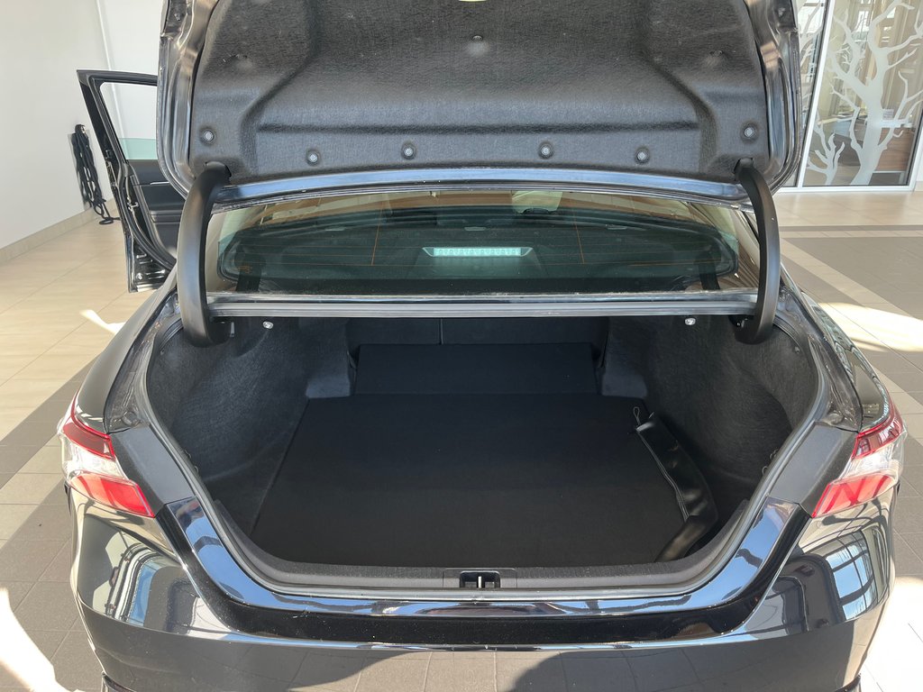 2023 Toyota Camry SE in Amos, Quebec - 11 - w1024h768px