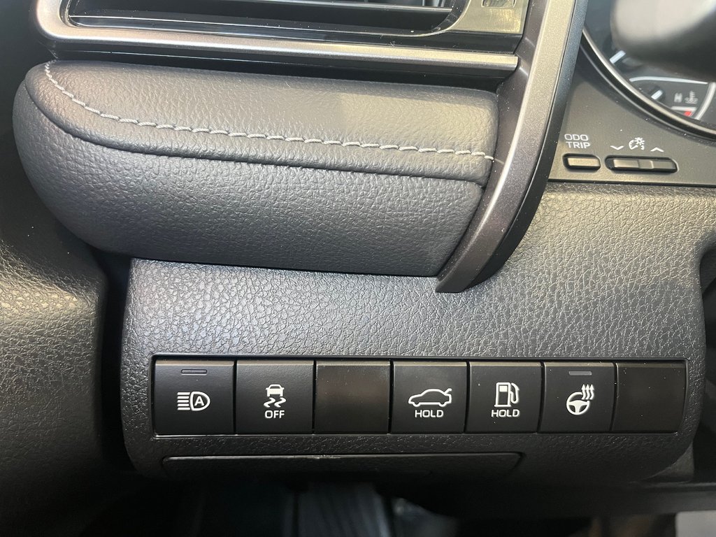 2023 Toyota Camry SE in Amos, Quebec - 15 - w1024h768px