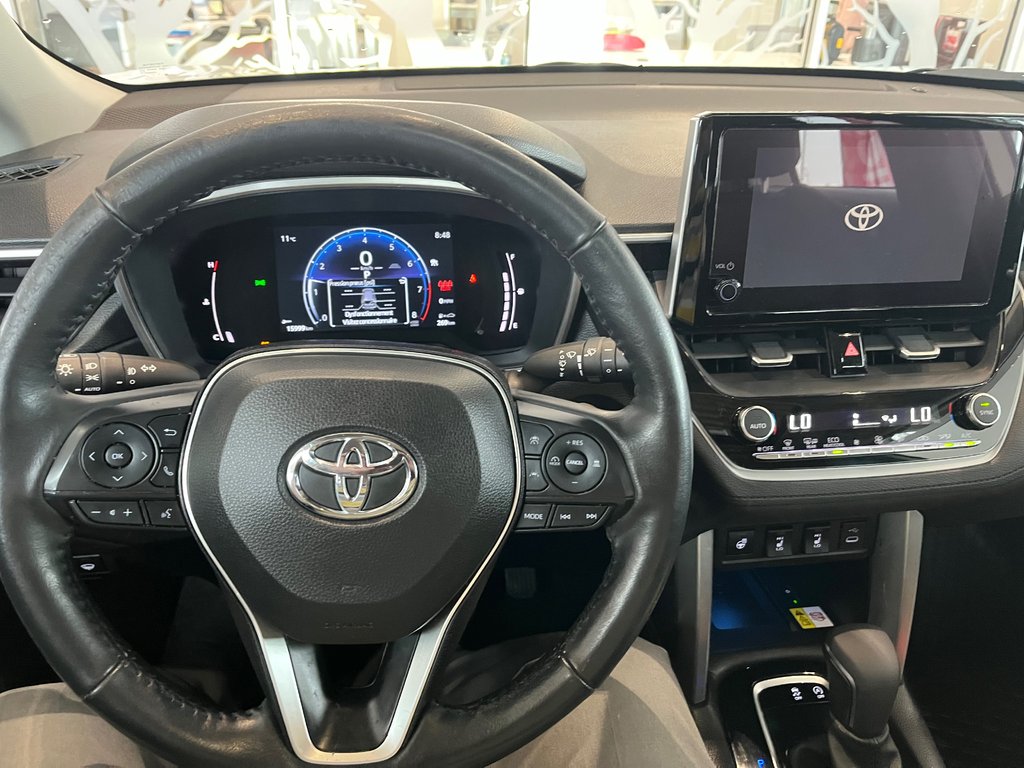 Toyota Corolla Cross XLE 2023 à Amos, Québec - 14 - w1024h768px