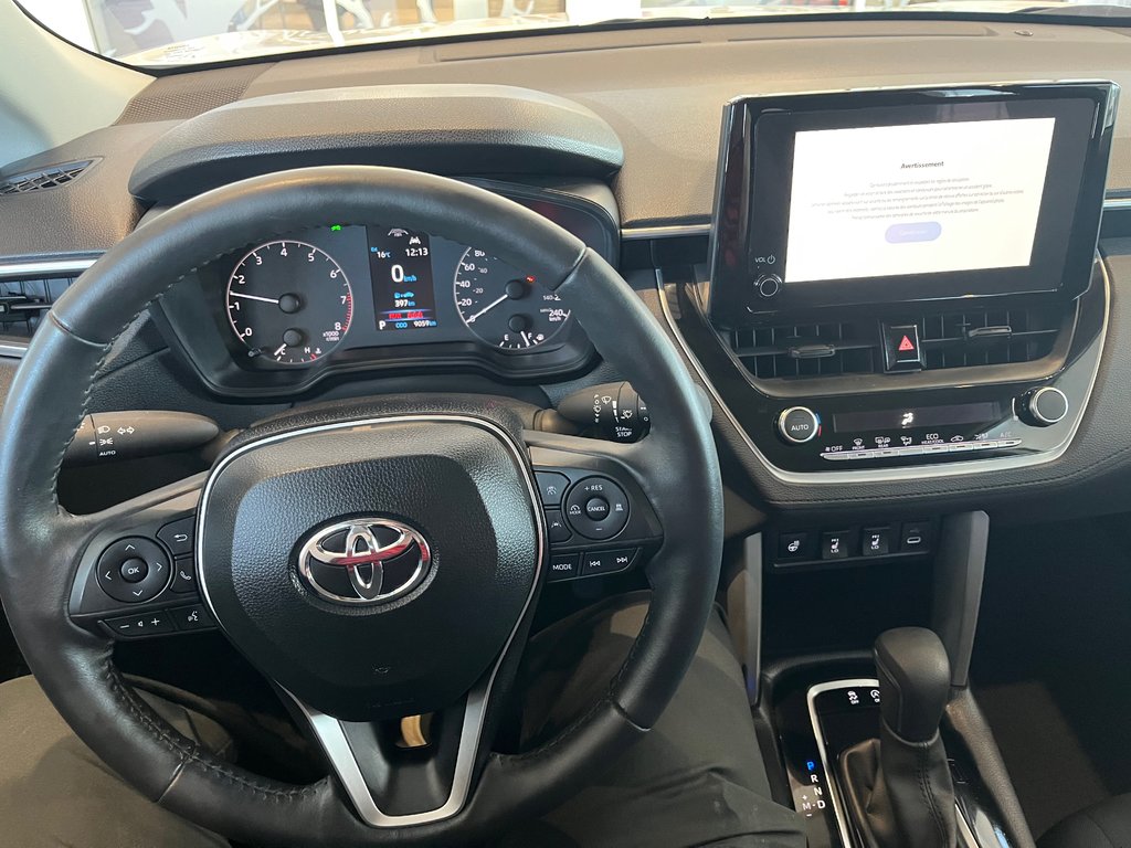 Toyota COROLLA CROSS LE 2024 à Amos, Québec - 14 - w1024h768px
