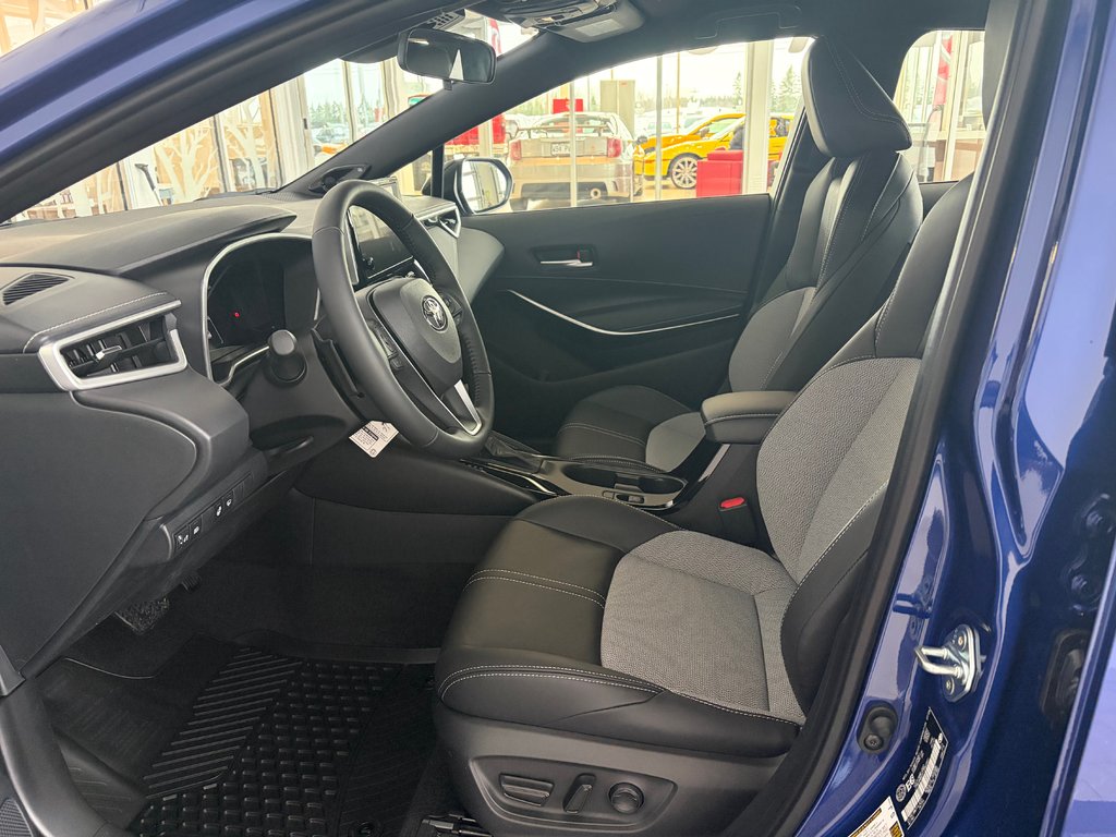 Toyota Corolla Hatchback XSE 2026 à Amos, Québec - 5 - w1024h768px