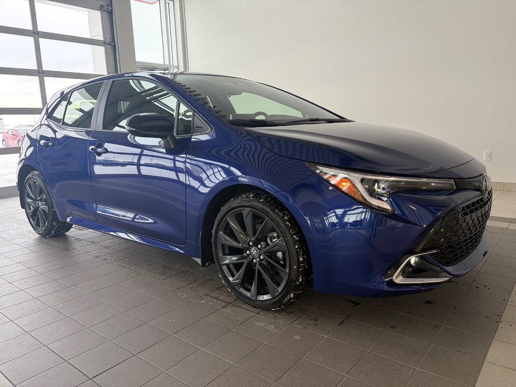 Toyota Corolla Hatchback XSE 2026 à Amos, Québec - 4 - w1024h768px