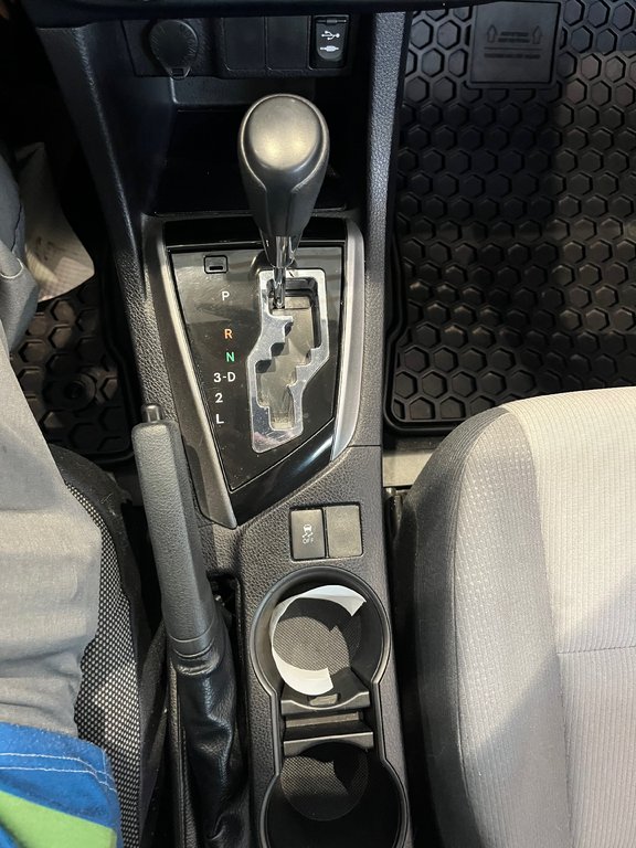 Toyota Corolla CE 2014 à Amos, Québec - 12 - w1024h768px