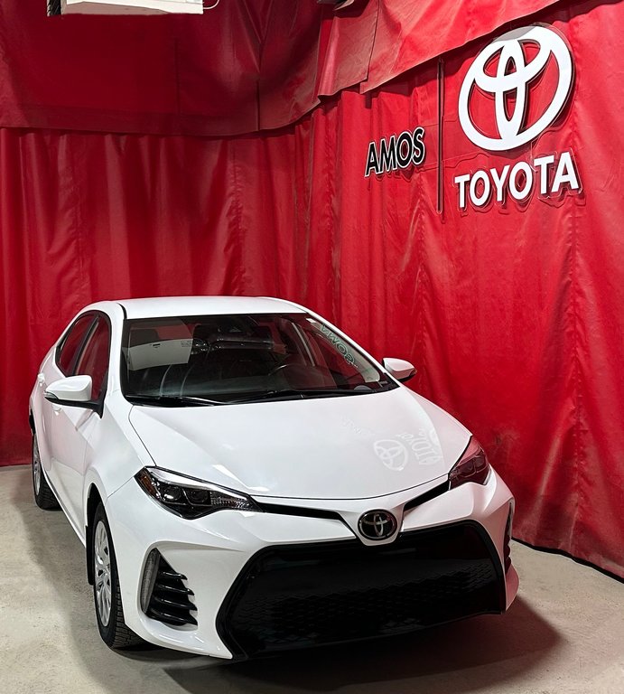 2018  Corolla * VERSION SE * 6M * in Amos, Quebec - 14 - w1024h768px