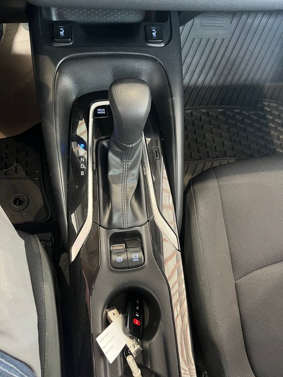 Toyota Corolla Hybrid 2020 à Amos, Québec - 17 - w1024h768px