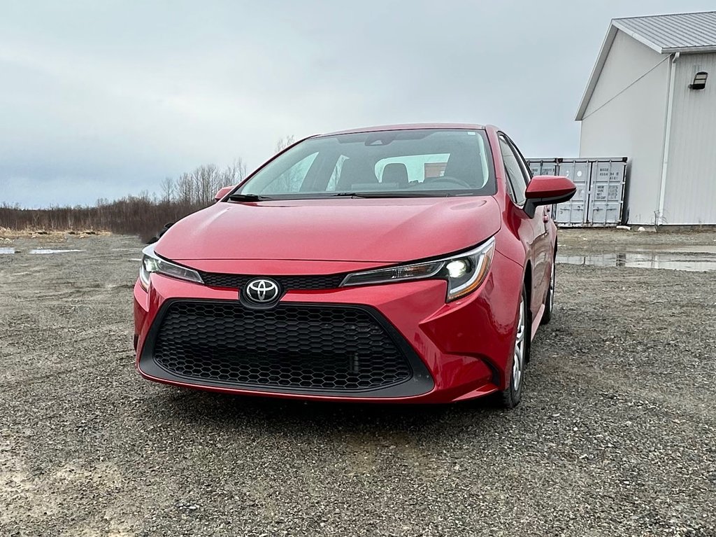 2021  Corolla * VERSION LE * in Amos, Quebec - 28 - w1024h768px