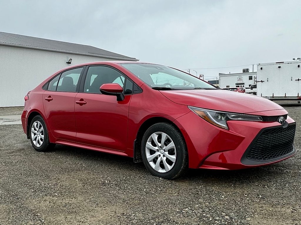 2021  Corolla * VERSION LE * in Amos, Quebec - 27 - w1024h768px