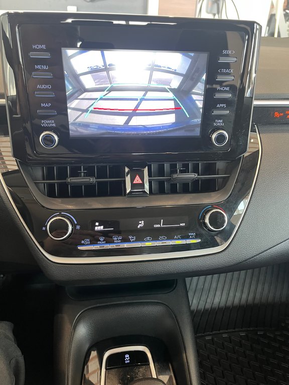 2022 Toyota Corolla LE in Amos, Quebec - 16 - w1024h768px