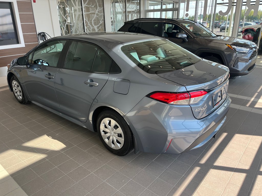2022 Toyota Corolla LE in Amos, Quebec - 5 - w1024h768px