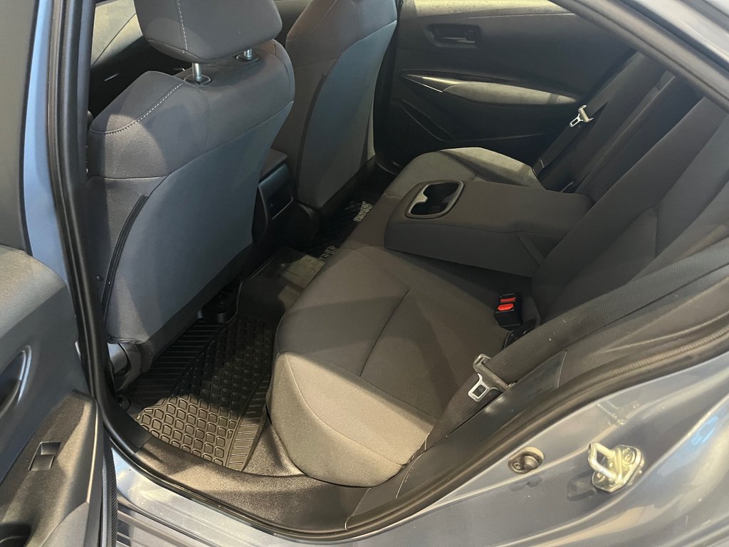 Toyota Corolla le 2022 à Amos, Québec - 10 - w1024h768px