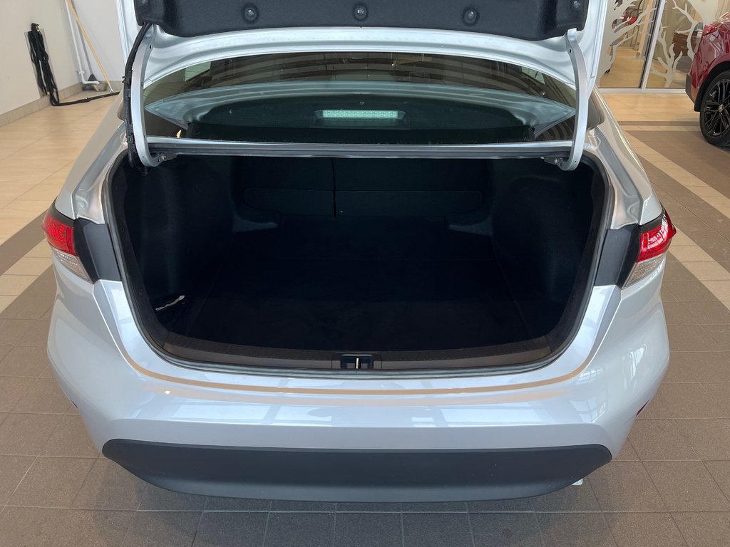 2023 Toyota Corolla L in Amos, Quebec - 7 - w1024h768px