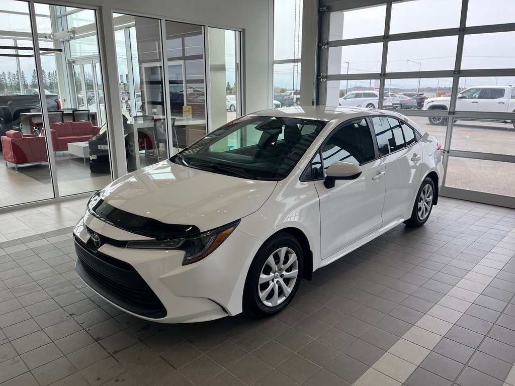 Toyota Corolla  2024 à Amos, Québec - 7 - w1024h768px