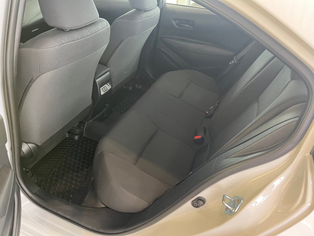Toyota Corolla  2024 à Amos, Québec - 12 - w1024h768px