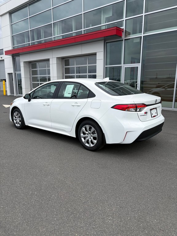 Toyota Corolla LE 2026 à Amos, Québec - 3 - w1024h768px