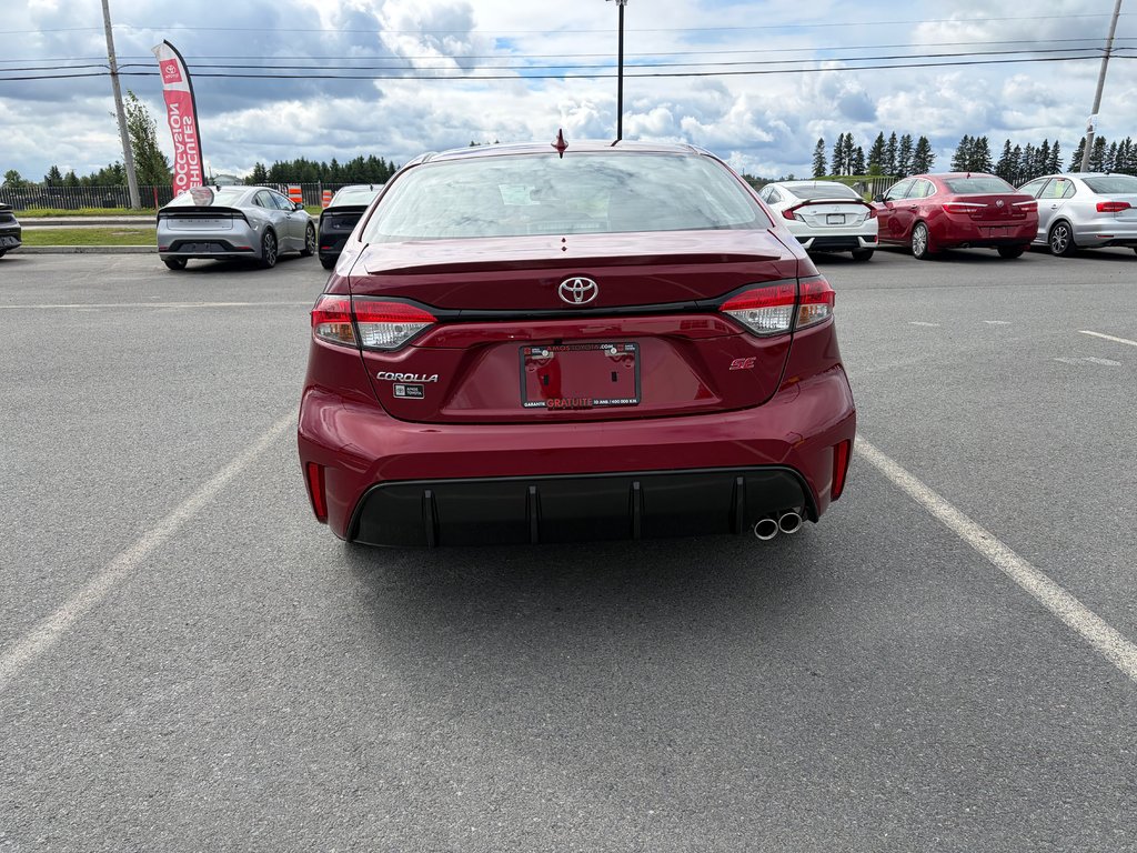 2026 Toyota Corolla SE in Amos, Quebec - 3 - w1024h768px