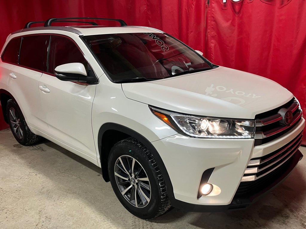 Toyota Highlander XLE 2018 à Amos, Québec - 1 - w1024h768px