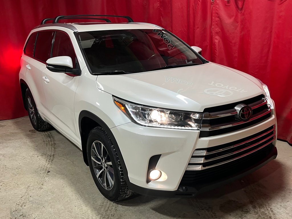 Toyota Highlander XLE 2018 à Amos, Québec - 2 - w1024h768px