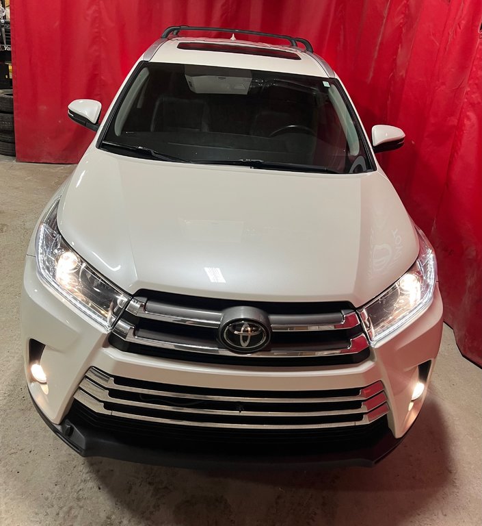 Toyota Highlander XLE 2018 à Amos, Québec - 4 - w1024h768px