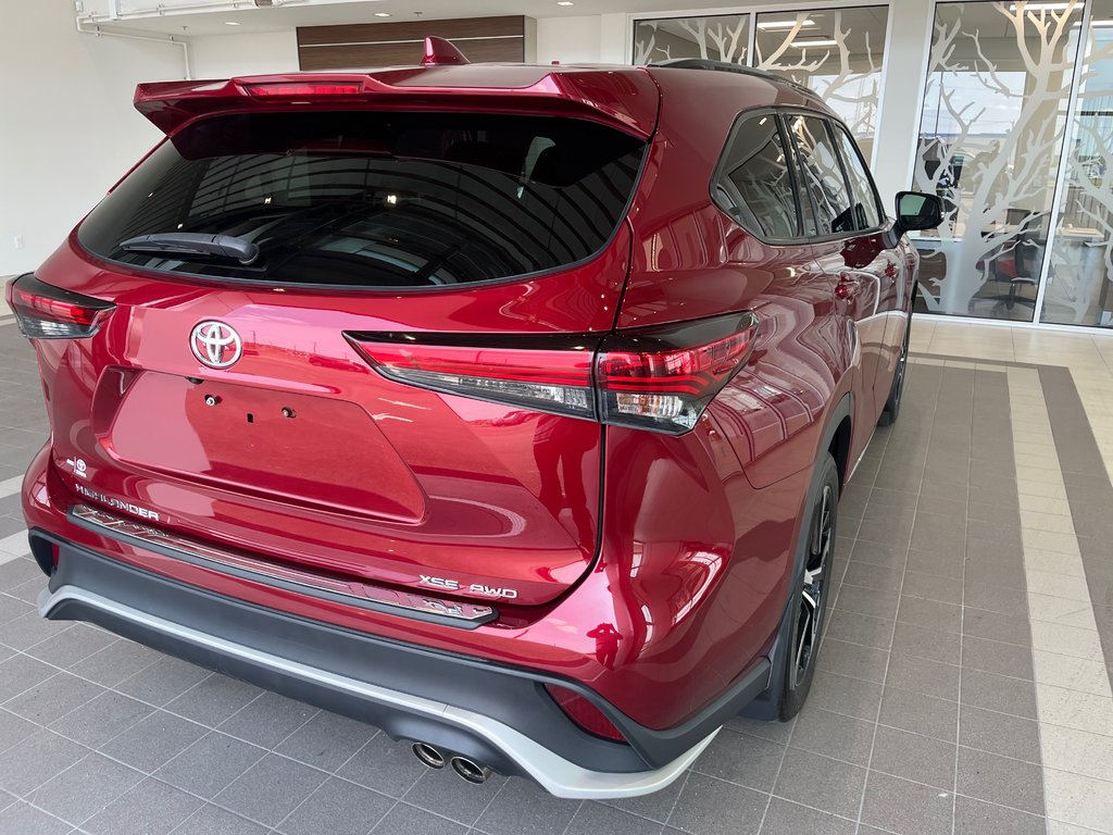 Toyota Highlander XSE 2021 à Amos, Québec - 8 - w1024h768px