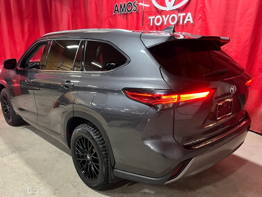 Toyota Highlander  2022 à Amos, Québec - 7 - w1024h768px